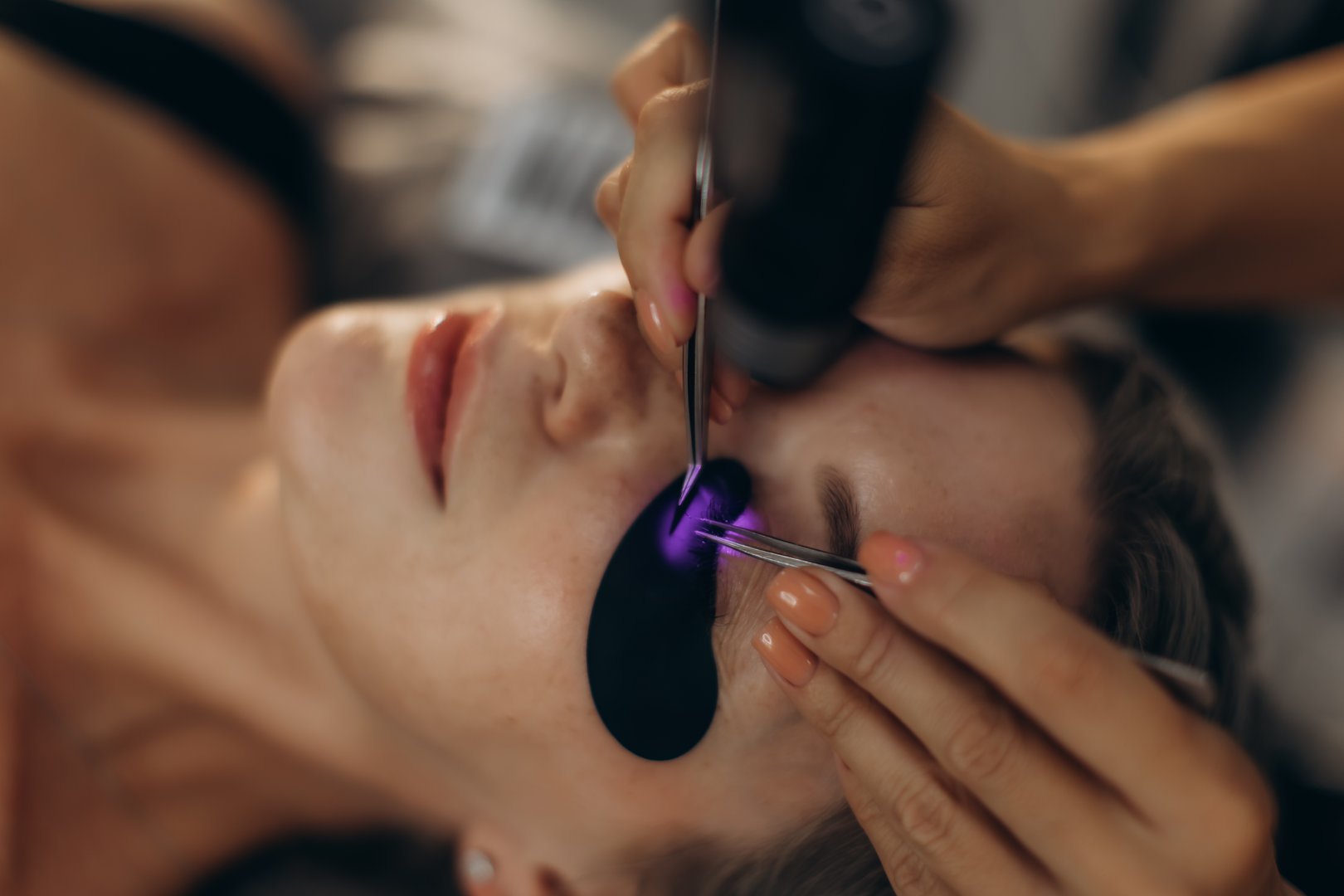 Lash removal